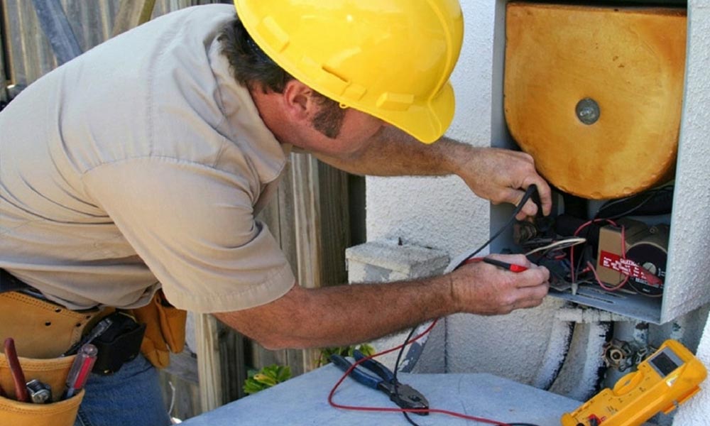 CUSTOMERS A1 Electric