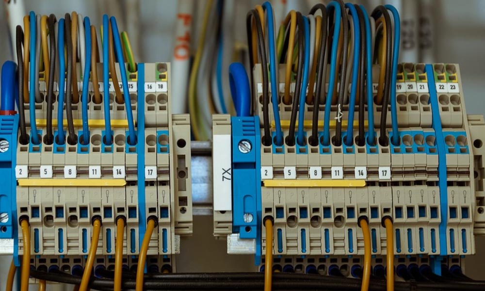 Des Moines Best Electrician A1 Electric A1 Electric